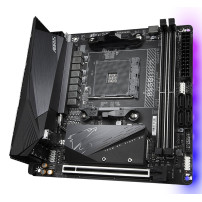 GIGABYTE B550I AORUS PRO AX Scheda madre - CPU AMD Ryzen 5000, VRM a 8 fasi, fino a 5300 MHz DDR4, 1xPCIe 4.0 + 1xPCIe 3.0 M.2, 