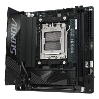 GIGABYTE B850I AORUS PRO Scheda Madre - Supporta processori AMD Ryzen Serie 9000, VRM digitale a 8+2+1 fasi, fino a 8400MHz DDR5