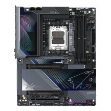 GIGABYTE X870E AORUS MASTER X3D Scheda Madre - Supporta CPU AMD Ryzen 9000, VRM digitale a 18+2+2 fasi, fino a 9000MHz DDR5 (O.C