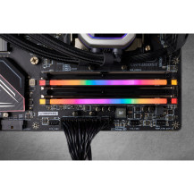 Corsair Vengeance RGB PRO - DDR4 - Kit - 32 GB: