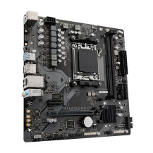 Gigabyte A620M H - Scheda madre - micro ATX - Socket AM5 - Chipset AMD A620 - USB 3.2 Gen 1, USB-C 3.2 Gen 1 - LAN Gigabit - Int