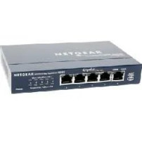 Netgear GS105 - Switch - 5 x 10/100/1000 - Desktop