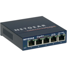 Netgear GS105 - Switch - 5 x 10/100/1000 - Desktop
