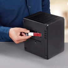 WD Red SN700 WDS200T1R0C - SSD - 2 TB - interno - M.2 2280 - PCIe 3.0 x4 (NVMe)