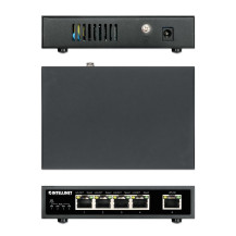 Intellinet Switch - 4 x 10/100/1000 (PoE+) + 1 x 10/100/1000 (Uplink)