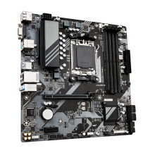 Gigabyte A620M DS3H - 1.0 - Scheda madre - micro ATX - Socket AM5 - Chipset AMD A620 - USB 3.2 Gen 1, USB-C 3.2 Gen 1 - LAN Giga