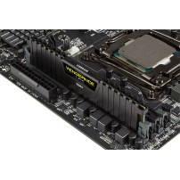 Corsair Vengeance LPX - DDR4 - kit - 32 GB: 4