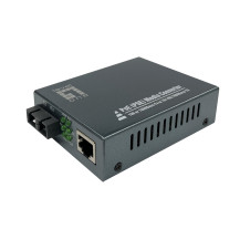 LevelOne Gigabit RJ45 a SC Mediakonverter, PoE PSE, Fibra Ottica Multi-Modo, 0,5 km, 1000 Mbit/s, IEEE 802.3, IEEE 802.3ab, IEEE