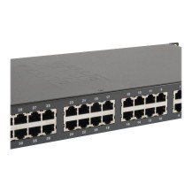 LevelOne FGP-3400W630 - Switch - 32 x 10/100 (PoE+)