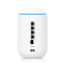Ubiquiti Dream Router 7 - Router Wireless a 3-port switch