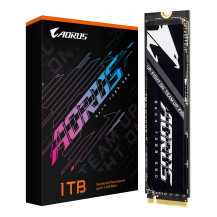 Gigabyte AORUS Gen4 7300 - SSD - 1 TB - interno - M.2 2280 - PCIe 4.0 x4 (NVMe)