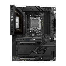 Il circuito madre ASUS ROG CROSSHAIR X870E DARK HERO ├¿ stato progettato per entusiasti esigenti e offre una serie di funzionali