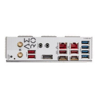 Gigabyte TRX50 AERO D - 1.0 - Scheda madre - E-ATX - Socket sTR5 - Chipset AMD TRX50 - USB 3.2 Gen 1, USB 3.2 Gen 2, USB4, USB-C