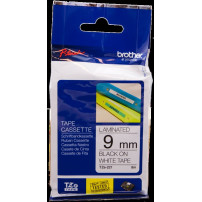 Brother TZe-221 Nastro Nero su bianco