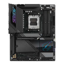 GIGABYTE X870E AORUS PRO Scheda Madre - Supporta CPU AMD Ryzen 9000, 16+2+2 fasi VRM digitali, fino a 8000MHz DDR5 (OC), 3xPCIe 
